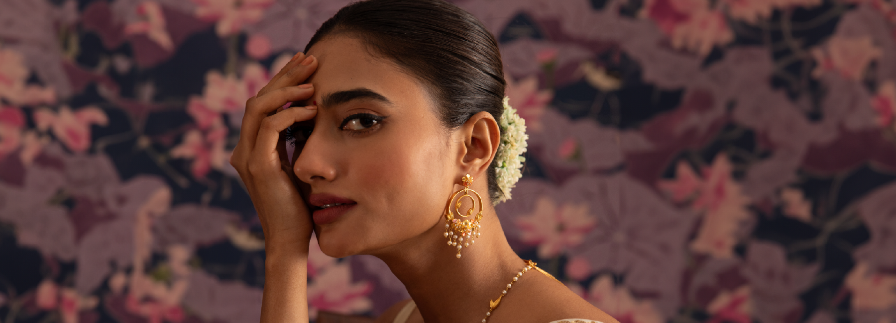 Elegant and Easy Ways to Style Chandbali Earrings