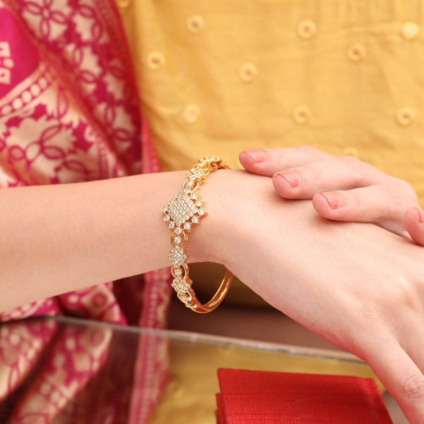 Contemporary Hemal Gold Bangle for women under 30K - Candere by Kalyan  Jewellers