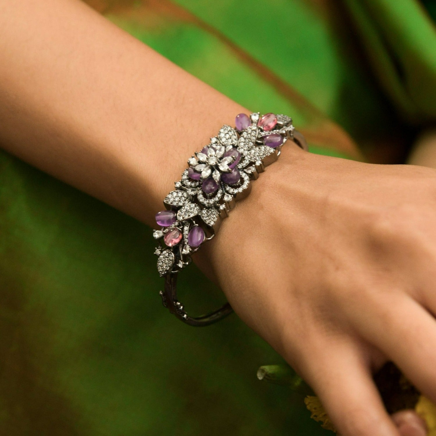 Buy Floral Bracelets Online | BlueStone.com - India's #1 Online Jewellery  Brand