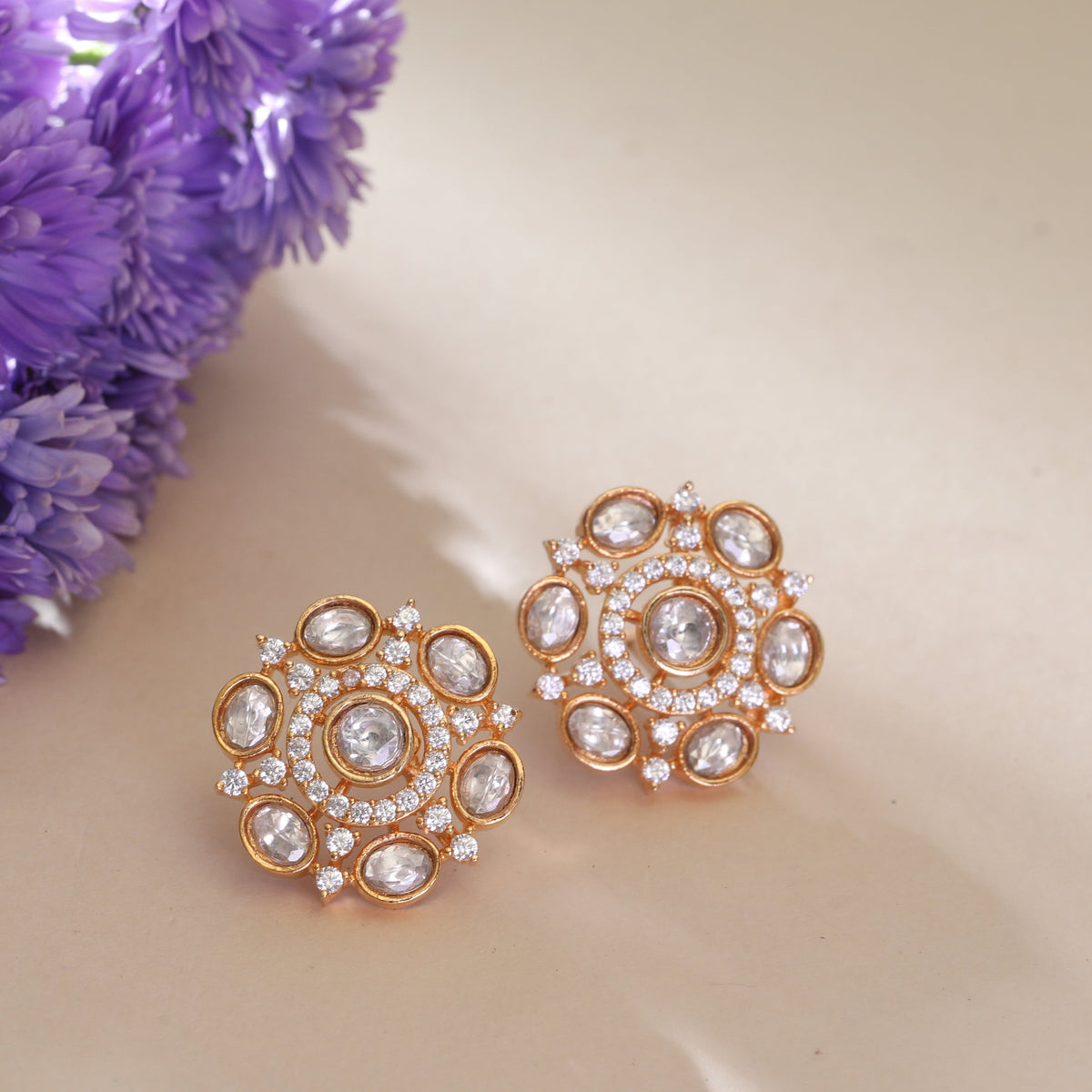 Regal Kundan Stud Earrings