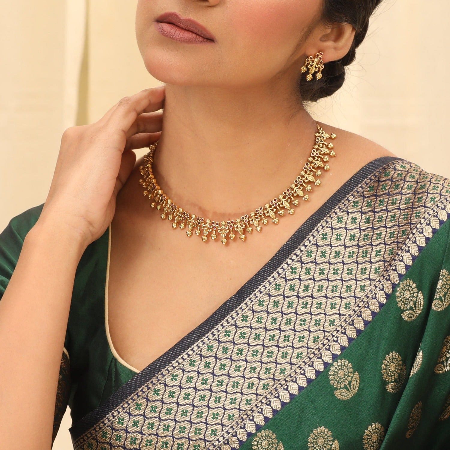 Gorgeous Jewellery To Match Your Nauvari Saree – Blingvine