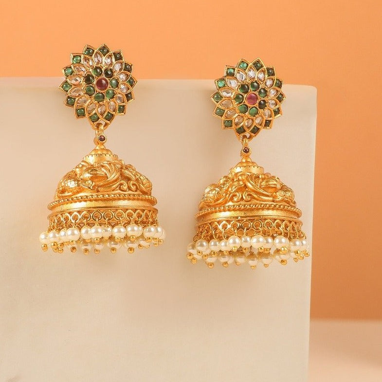 Magic yellow gold earrings with diamonds and pearl | Georg Jensen