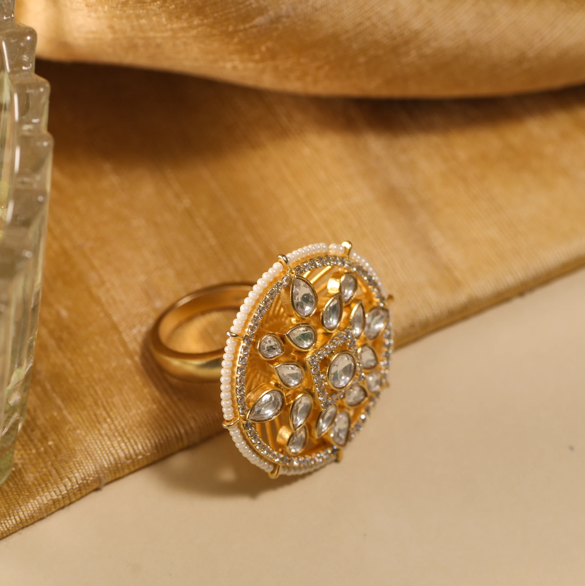 DASTOOR Gold-Plated White Kundan-Studded Beaded Adjustable Finger Ring